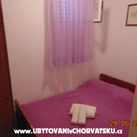 Two-bedroom Lägenhet Trogir